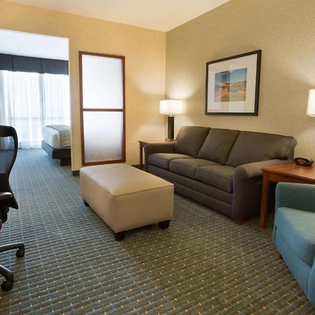 Drury Inn & Suites Colorado Springs Near The Air Force Academy Extérieur photo